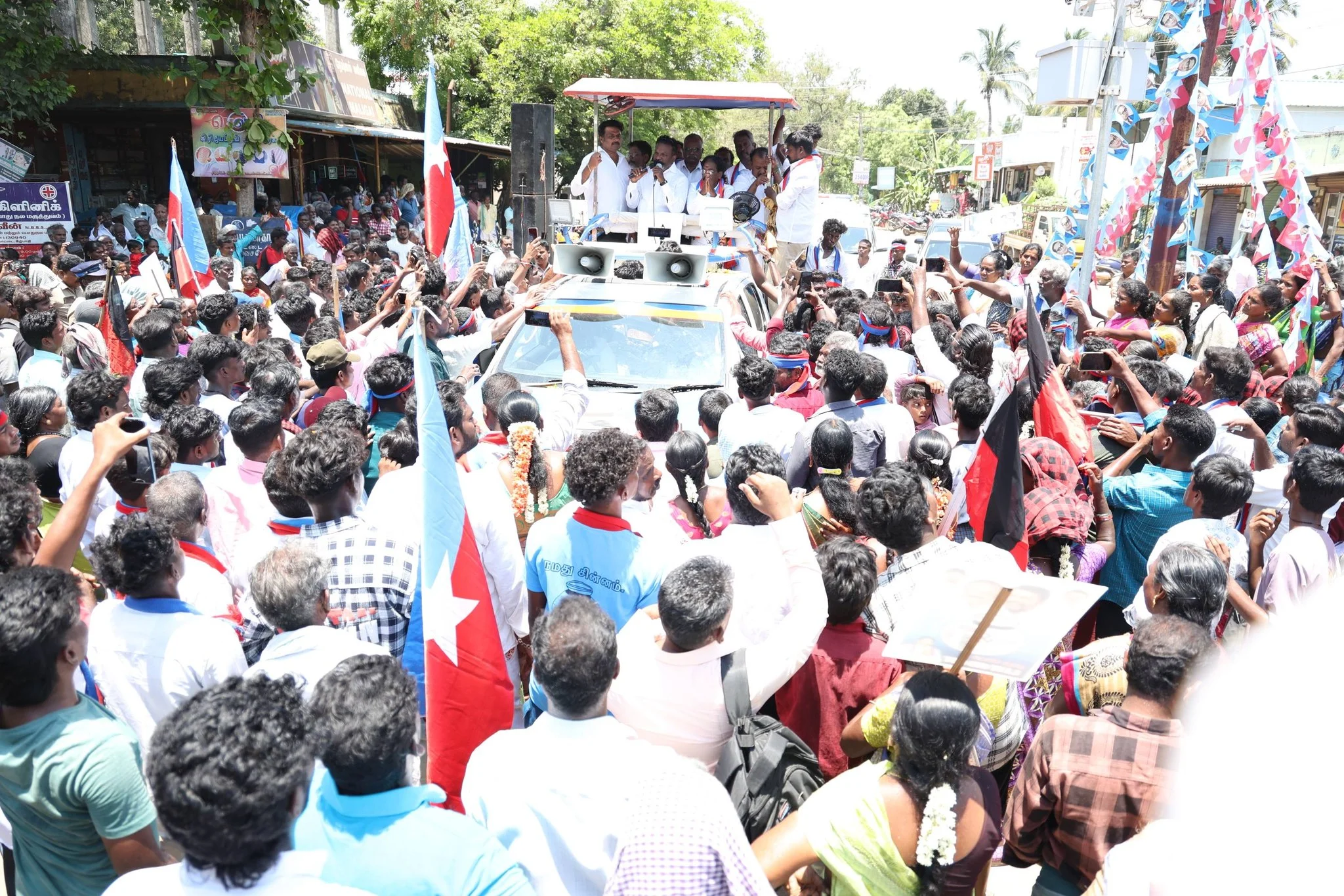 எந்தச் சமூகத்திற்கும் எதிரானவர்கள் இல்லை சிறுத்தைகள்!  எழுச்சித்தமிழர் 