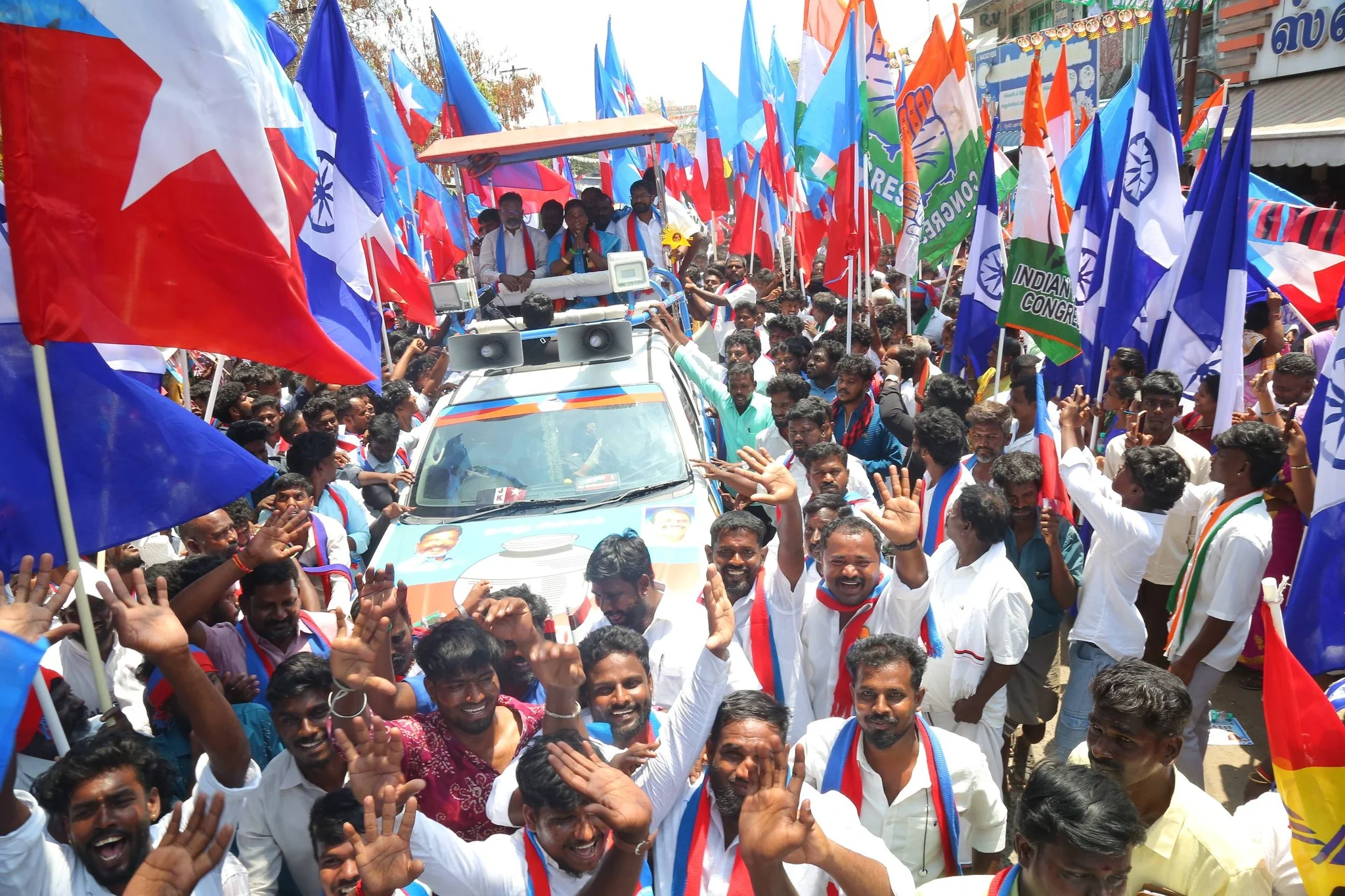 ஜெயலலிதா அம்மையாருக்கு எதிராக முடிவெடுத்துவிட்டார் எடப்பாடி!  எழுச்சித்தமிழர் குற்றச்சாட்டு 