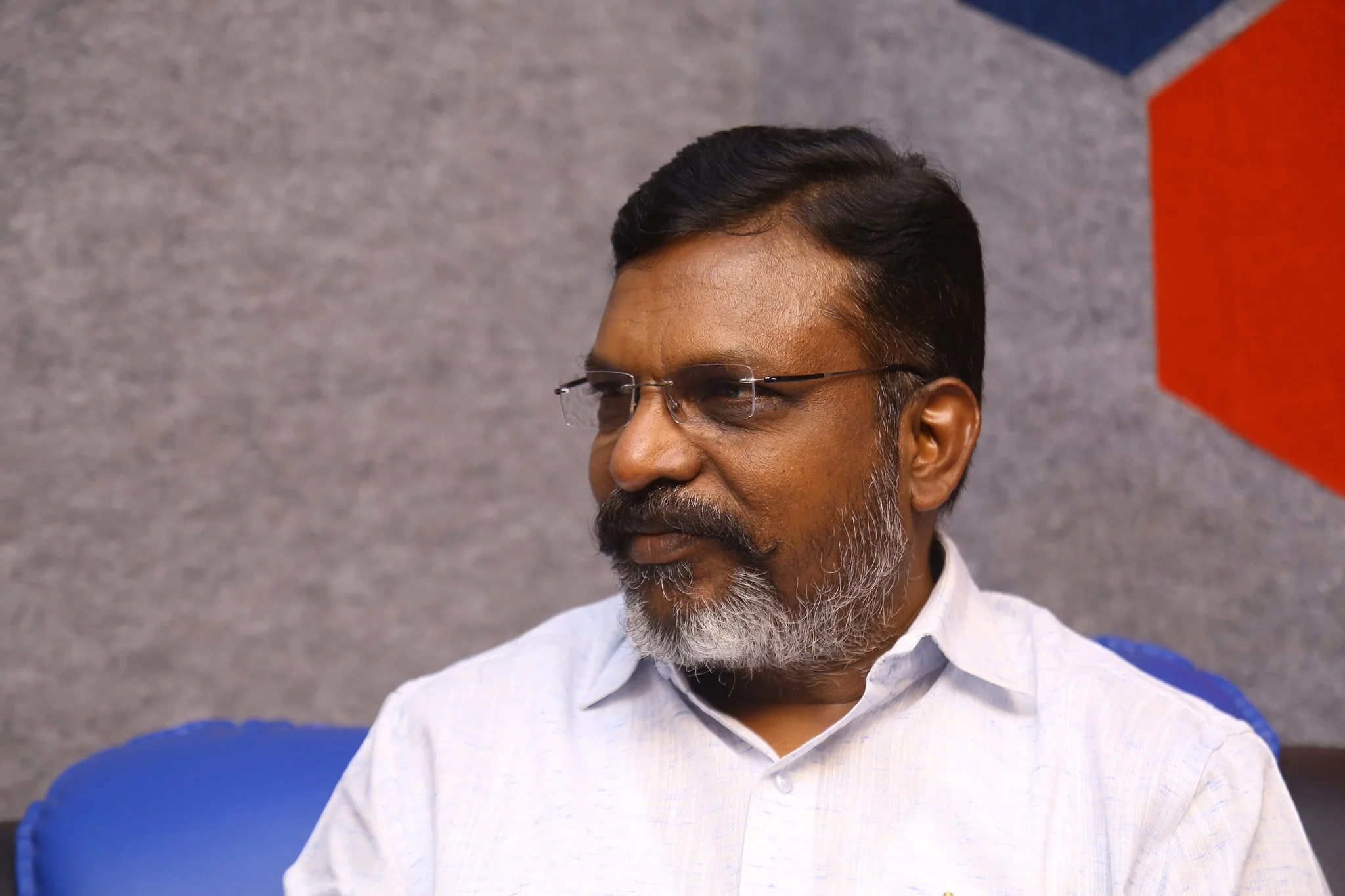 சேர, சோழ, பாண்டிய, பல்லவ மன்னர்கள் குறித்து  எழுச்சித்தமிழர் பேசியதில் என்ன தவறு? - முனைவர் த.செயராமன்