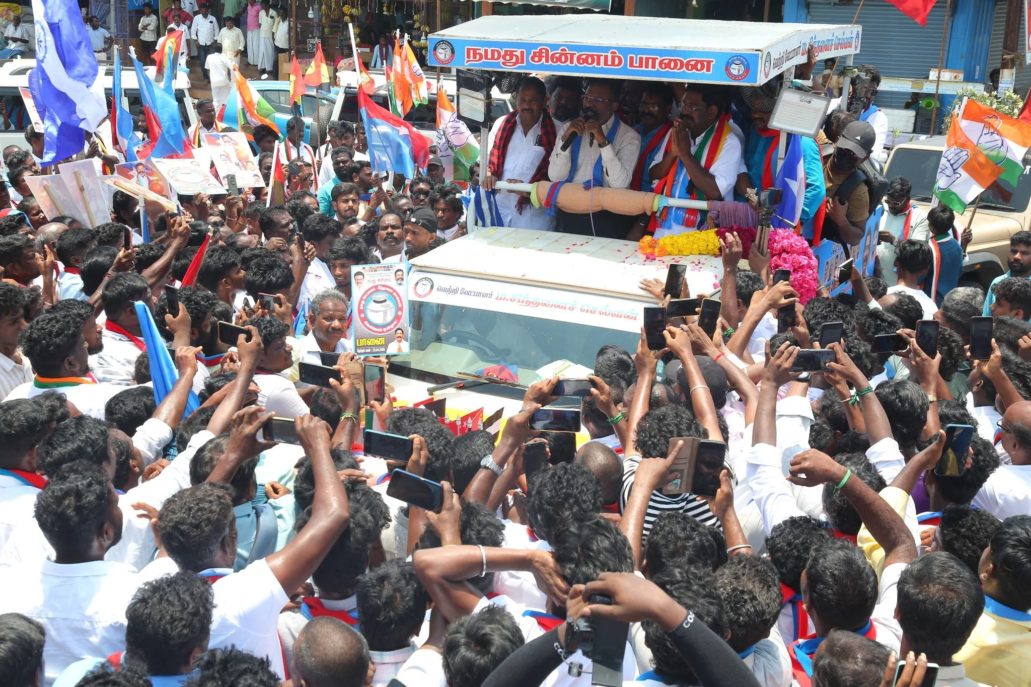 இரட்டை இலை அ.தி.மு.க-வின் சின்னம் அல்ல; அது பா.ஜ.க-வின் சின்னம்! செய்யூரில் எழுச்சித்தமிழர்