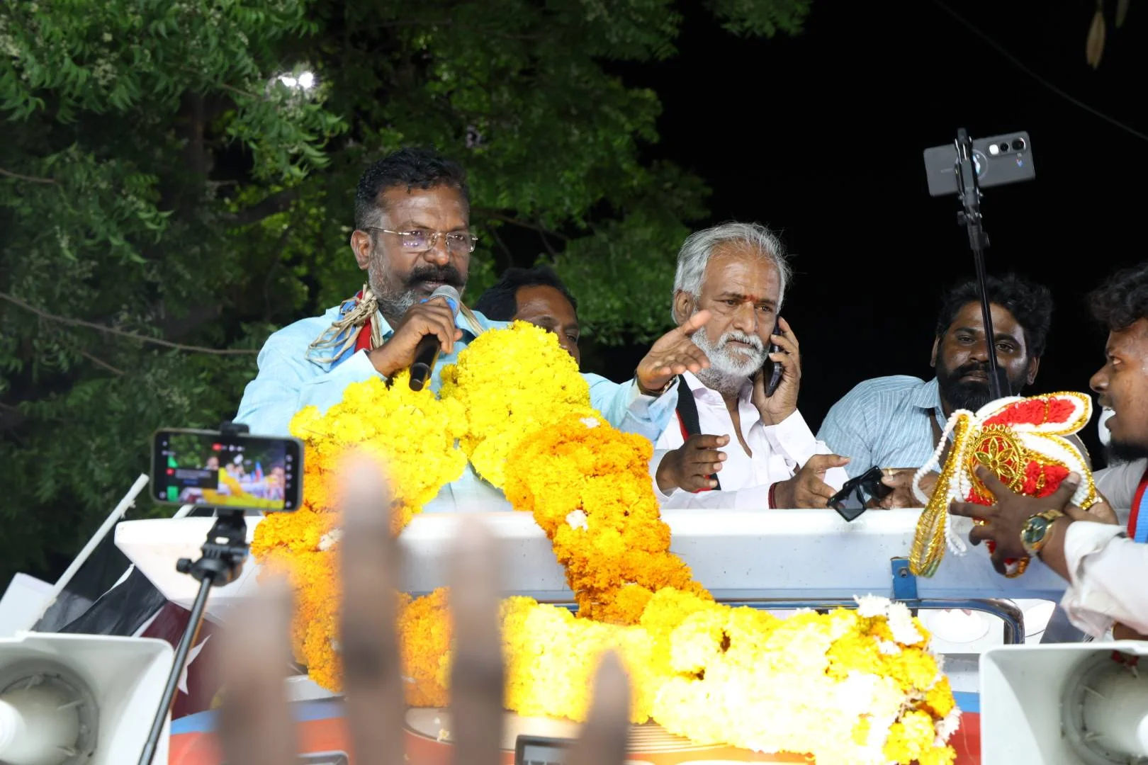 முதல்வரின் சாதனைகள் தொடர மீண்டும் ஆட்சியில் அமர்த்துவோம்!